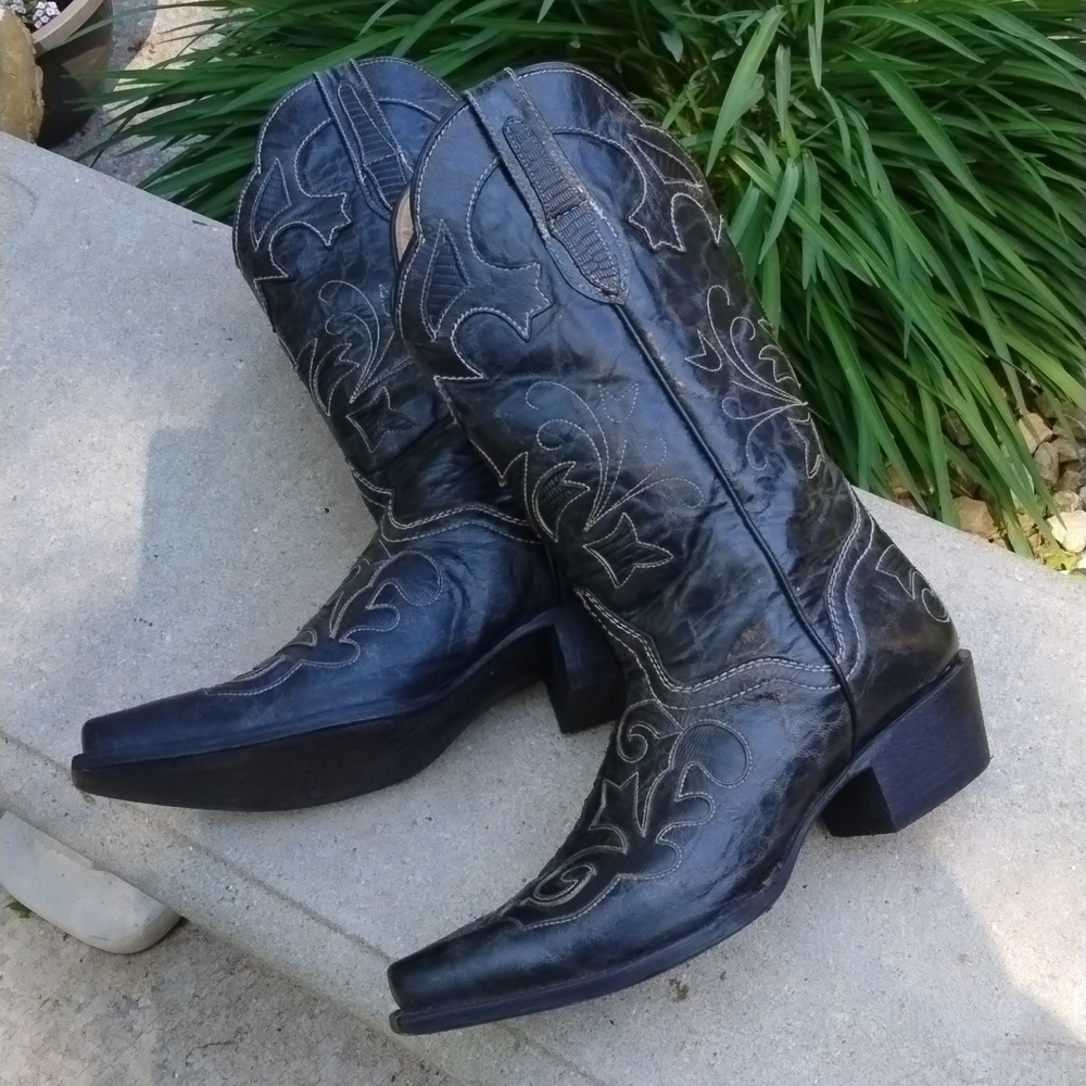 VINTAGE JB DILLON COWBOY BOOTS size 9.5 B